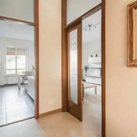 101, Centro Citta Como