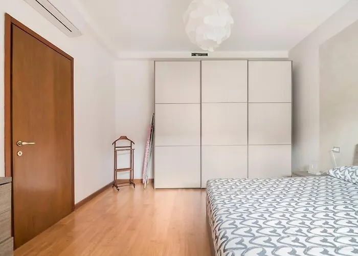 101, Centro Citta Комо