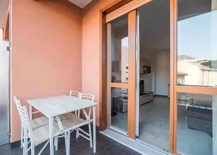 아파트 101, Centro Citta 코모